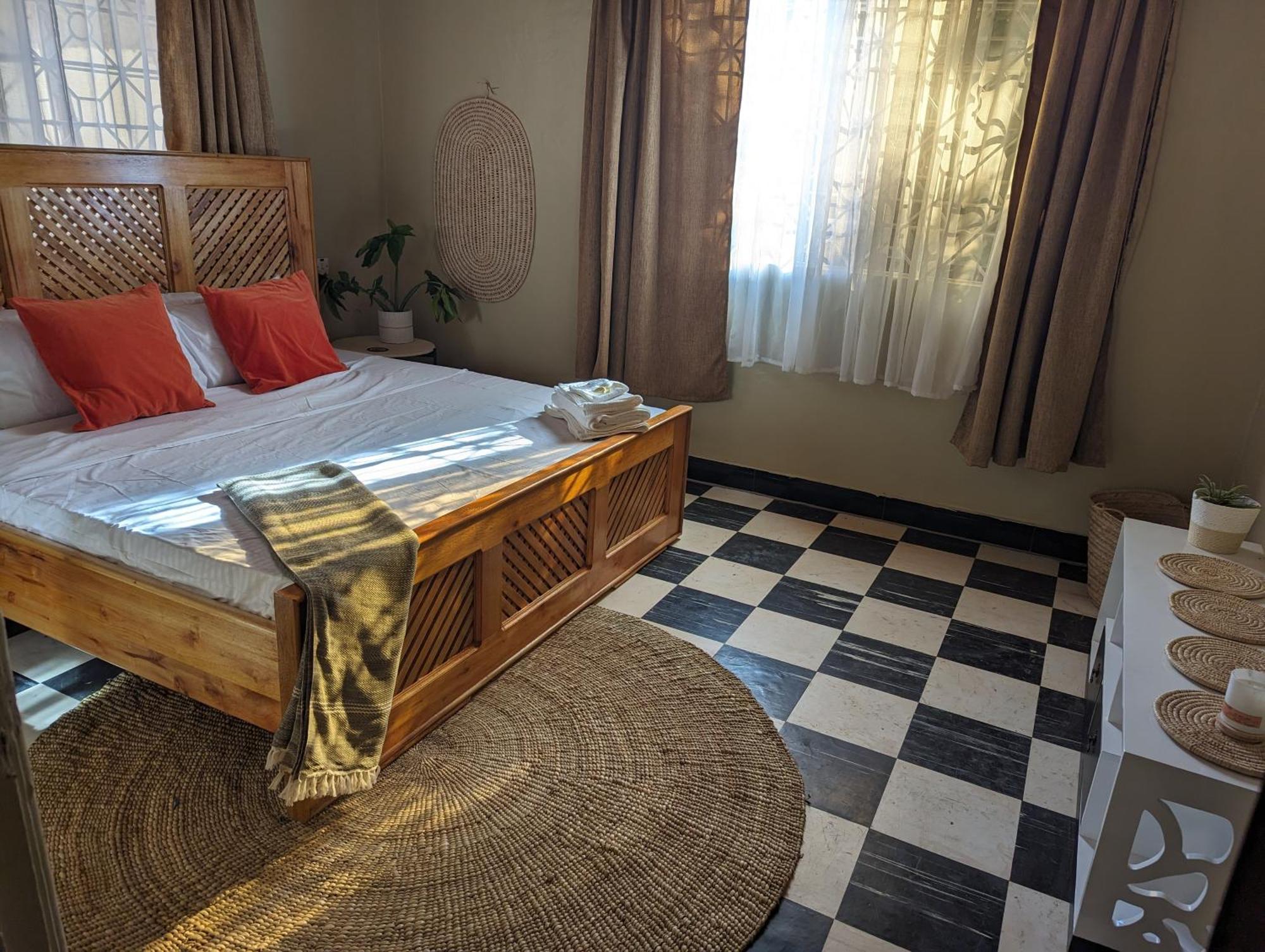 The Lion King Homestay モシ エクステリア 写真